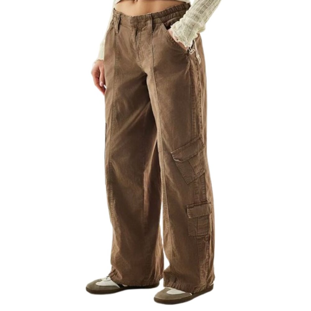 Urban Outfitters BDG Khaki Size Medium Y2K Low-Rise Cargo Pants Trousers